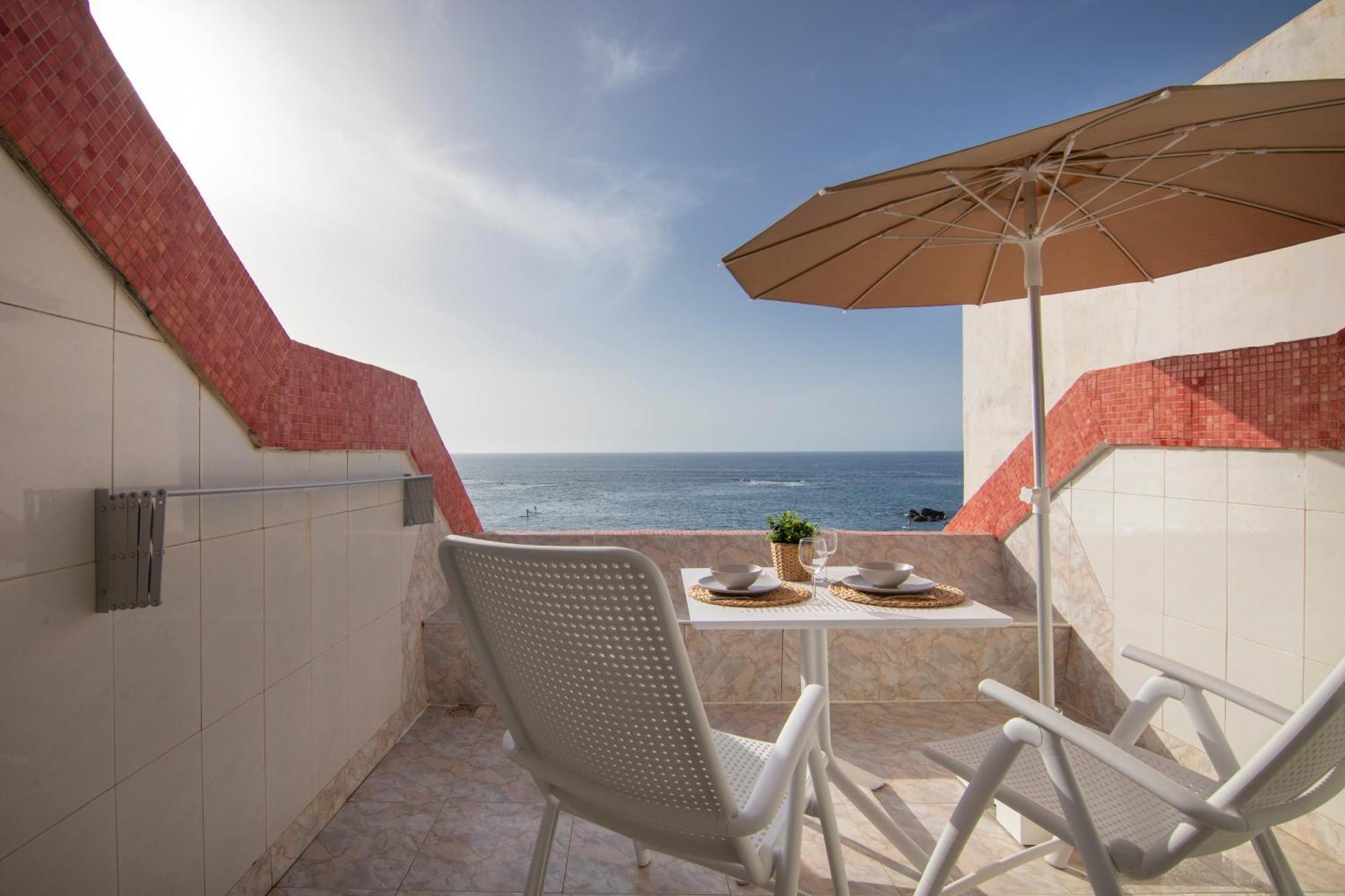 Canteras Beachfront